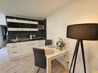 FeWo Ostend - 8