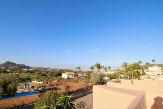 Three Bedroom Las Higueras Villa in La Manga Club - Atamaría - 5