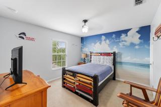 12 Min to Disney Heated Pool Family-Friendly BBQ Game Room & Sleeps 16 Guests - 2