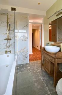St Albans Gem Stylish Flat Balcony Easy Commute - Saint Albans - 4