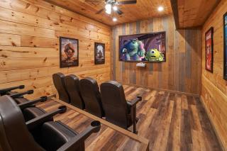 Old Papa Bear Lodge - Pigeon Forge - 4