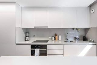 NEW LUX 2BR Flat Free Parking Cedofeita Porto - Porto - 6