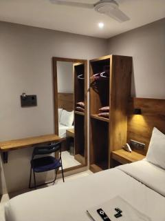 New Wind Flower Residency - 1