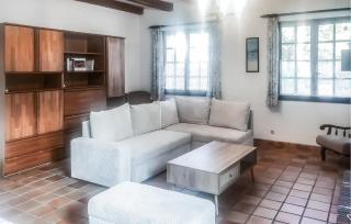 Cozy Home In La Tranche-Sur-Mer - 8