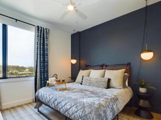 Fox View - Private Balcony - 12 South - Nashville - 7