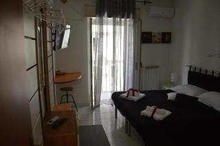 Modern Apartment in Caltagirone, 40 m² with Balcony - 4