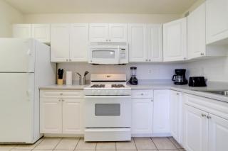 Spacious Apt w Den Perfect to Family Trip or Business - Arlington - 8
