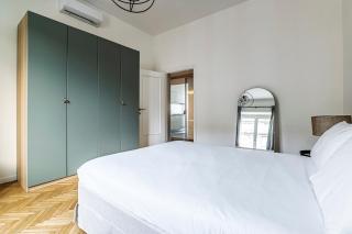 Luxury 4 bedrooms apartment in the center of Milan - 2