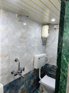 Qadari Dormitory Hostel - Mumbai - 1