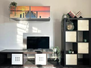 RED HOUSE - BEAUTIFUL APARTMENT - METRO m1 - Milan - 4