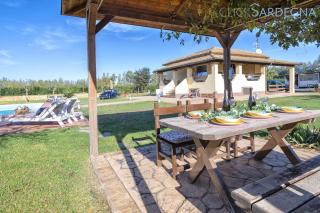 Large Villa Mediterranea in the heart of Coral Shore with swimming pool large garden with palm trees - Alghero - 5
