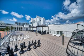The Samantha by Lowkl - Miami Beach - 2