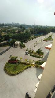 Complete flat with bed room, living and kitchen - Bangalore - 8