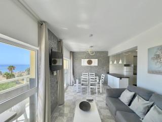 Apartamento vistas al mar junto Puerto Marina - Benalmádena - 1