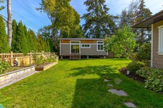 Arbutus Haven - Victoria - 6
