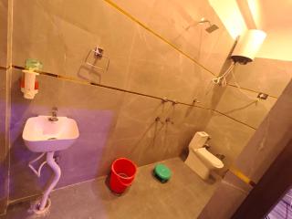 Krishna home stay - Ayodhya - 2