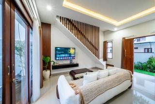 Promo!! New Rosa Villa Muding, Luxury and cozy 3Bedrooms Villa in Heart of Kerobokan with Special Office Room - Kerobokan - 3