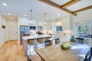 Mountain Home with Private Hot Tub and River Access! - Bend - 9