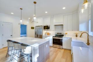 Mountain Home with Private Hot Tub and River Access! - 2