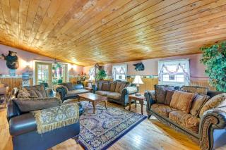 Lanesville Home with Pool Table, Bar and Deck! - Lanesville - 9