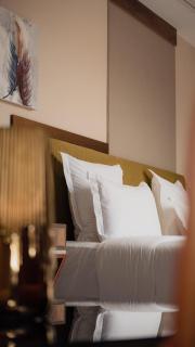 MAGNIFIQUE HOTEL - 4