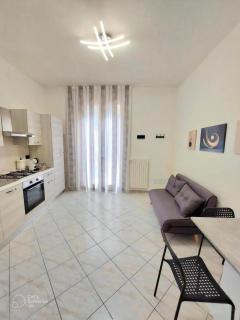 A due passi dal Centro Intero appartamento con AC e WiFi - Forlì - 8
