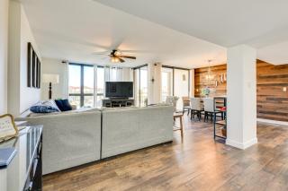 Airy Destin Condo with Pool - Walk to Private Beach! - Destin - 7
