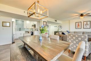 Airy Destin Condo with Pool - Walk to Private Beach! - Destin - 2