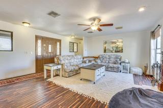 Desert Retreat in Golden Valley Courtyard and Views - Golden Valley, AZ - 7