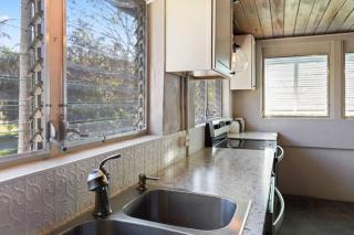 1mi to Beach Jungle Bungalow 1 acre with Pool - Englewood - 4