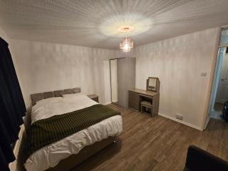 Your Cozy Home Away From Home - 4
