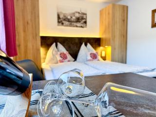 Bergfried Appartements - Ski In Ski Out, inklusive Sommerkarte, zentral mit Ausblick über Kaprun - Kaprun - 5