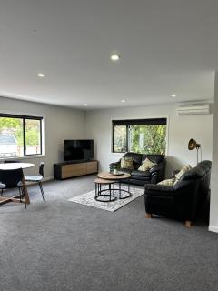 Te Roto on Te Ore Ore - 7