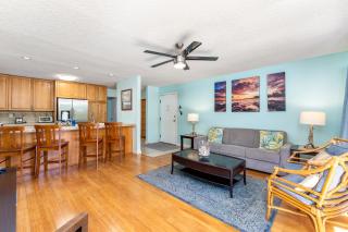 Your Maui Getaway-Walk to the Beach, Pool, Hot Tub LSV14 - Kihei - 2
