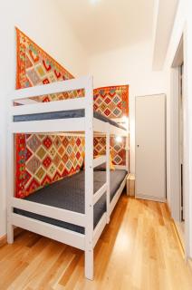 Spacious family suite along river side, in the heart of Buda - Budapest - 6