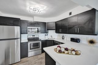 Luxury Ocean View Condo with Beach Service 1521 - Miami Beach - 2