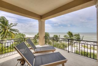 Big Kahuna Oasis: 10BR, Pools & Beach Access - Fort Myers Beach - 3