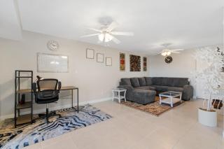 Regency Towers Unit 406W - 2