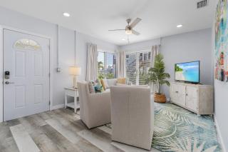 Heated Pool Oasis: Beach Access & Pet-Friendly - Fort Myers Beach - 9