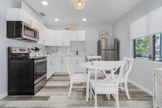 Heated Pool Oasis: Beach Access & Pet-Friendly - Fort Myers Beach - 7
