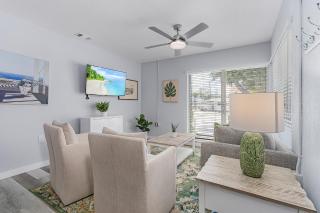 Dune Our Thing Manor: 8BR Retreat w/ Pool & Beach - Fort Myers Beach - 2