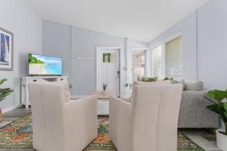 Stylish Villa w/ Pool, Beach Access & Pet-Friendly - Fort Myers Beach - 4
