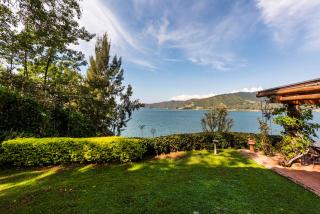 Villa Exclusiva Frente al Lago en la Peña - Valle de Bravo - 1