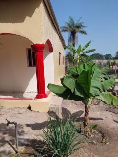 Sunshine Guesthouse Bafuloto - - 2