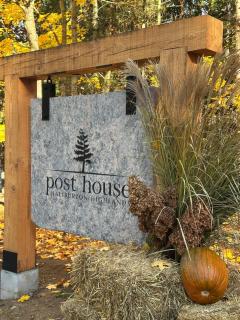 Haliburton Post House - Minden - 9