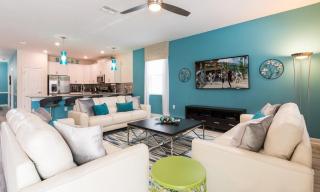 Bright 8 Bdrm Villa with Theater in Champions Gate - Davenport - 5