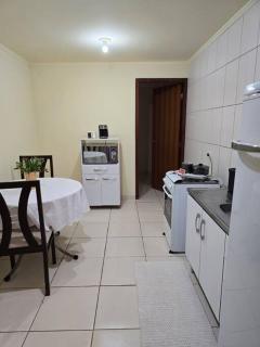 Edificio Hayannes - 1 Quarto - 1 Cozinha - 1 Banheiro - Garagem Coberta - Maringá - 1