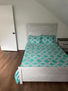 poconos mountain luxury cozy vacational house in the heart of Poconos - 3