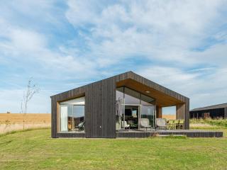 Welcoming holiday home with terrace - Wissenkerke - 0