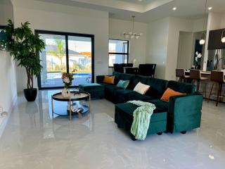 Cape Coral home with pool and game room - Cape Coral - 7